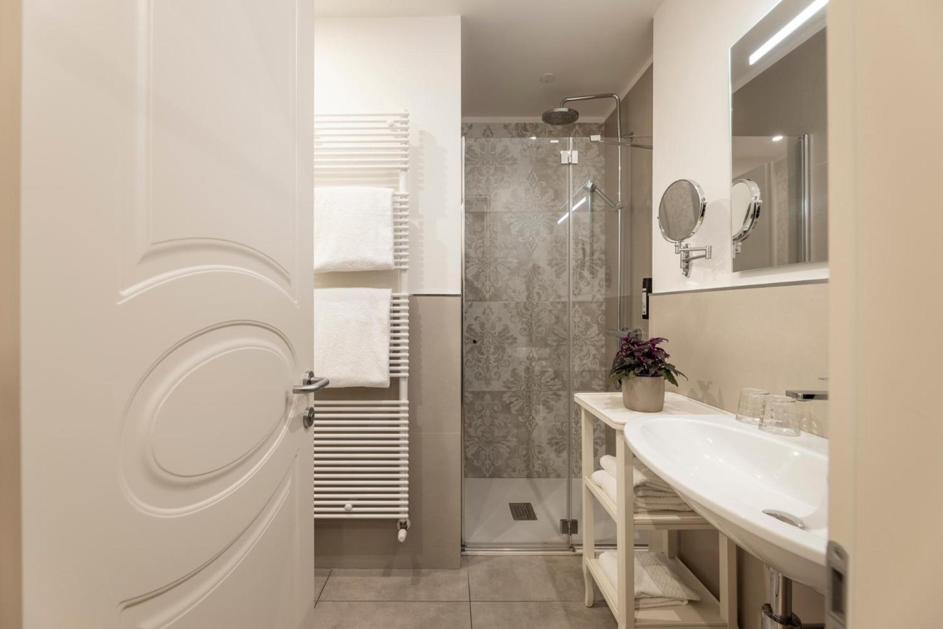 Hotel La Caporala Castel d'Azzano Dış mekan fotoğraf